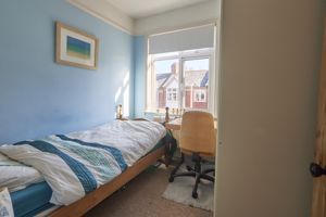 Room 3- click for photo gallery